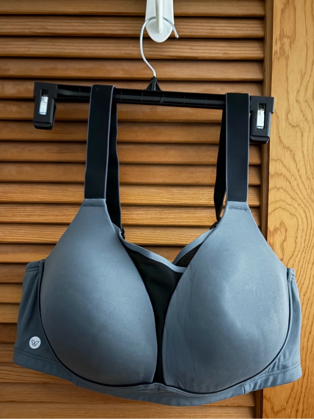 Livi Active Molded no wire Sports Bra in grey and black 40D